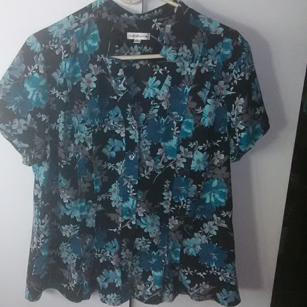 🌻Croft &Barrow top